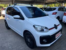 VOLKSWAGEN - UP - 2018/2019 - Branca - R$ 63.900,00