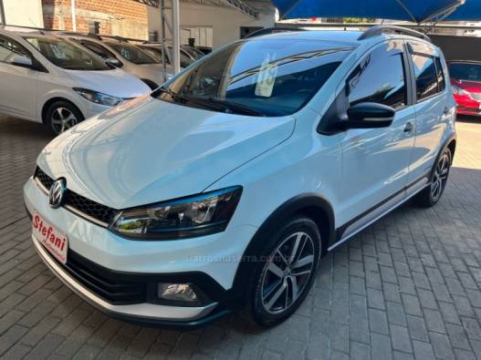 VOLKSWAGEN FOX 2018