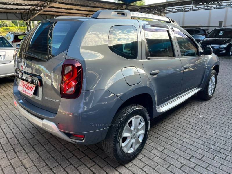 RENAULT - DUSTER - 2015/2016 - Cinza - R$ 61.900,00