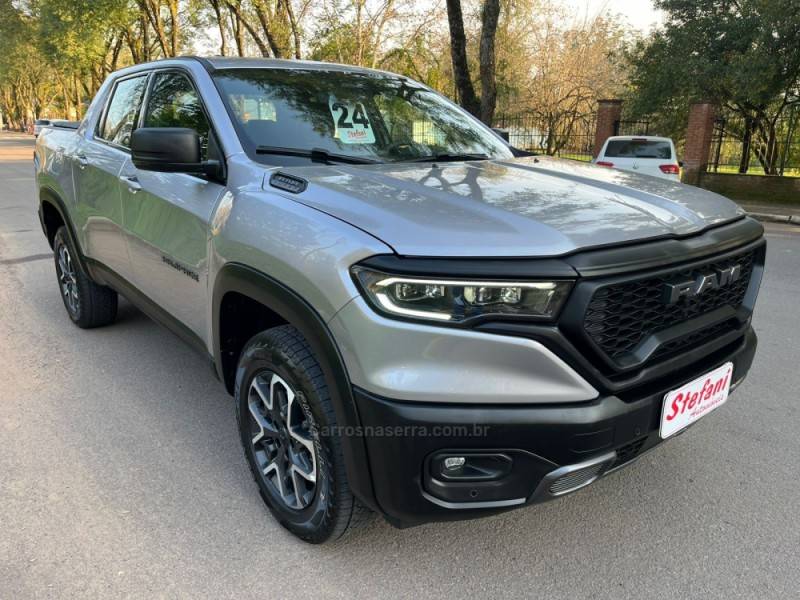RAM - RAMPAGE - 2024/2024 - Prata - R$ 199.900,00
