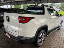 FIAT - TORO - 2018/2019 - Branca - R$ 104.900,00