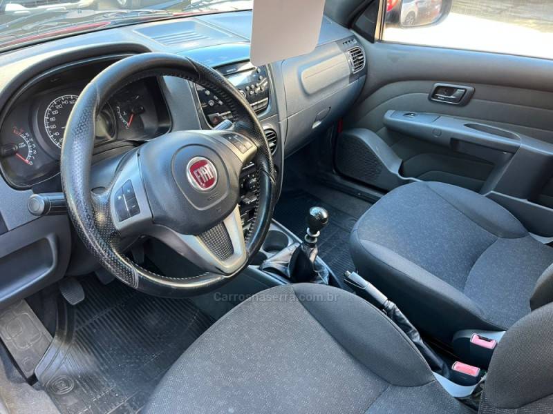 FIAT - STRADA - 2018/2019 - Vermelha - R$ 79.000,00