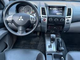 MITSUBISHI - PAJERO - 2017/2018 - Cinza - R$ 174.900,00