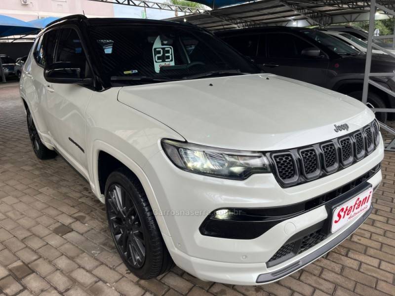 JEEP - COMPASS - 2022/2023 - Branca - R$ 169.000,00