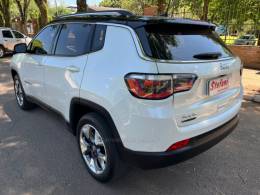 JEEP - COMPASS - 2017/2018 - Branca - R$ 121.000,00