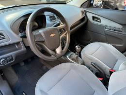 CHEVROLET - COBALT - 2014/2015 - Branca - R$ 47.900,00