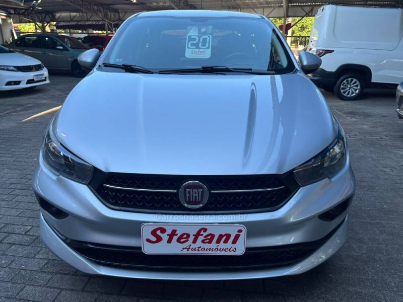 FIAT - CRONOS - 2020/2020 - Prata - R$ 65.900,00