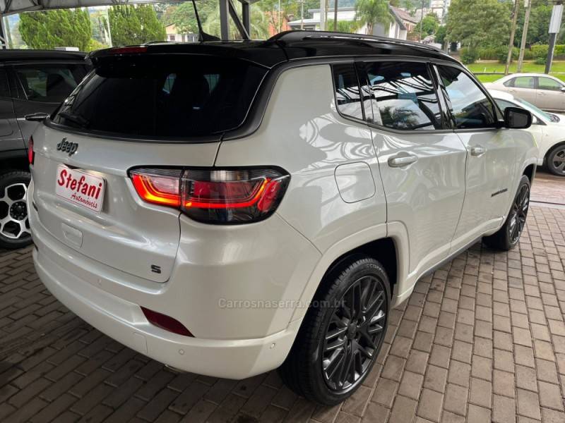 JEEP - COMPASS - 2022/2023 - Branca - R$ 169.000,00