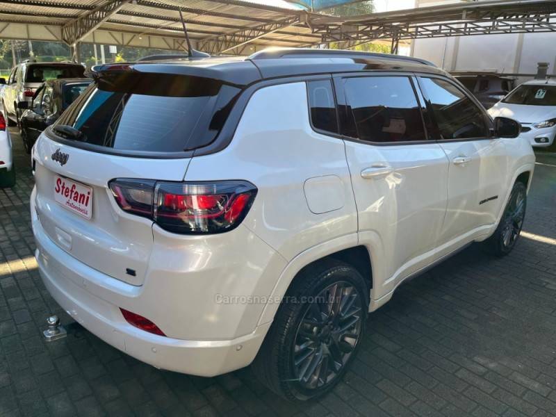 JEEP - COMPASS - 2021/2022 - Branca - R$ 156.900,00