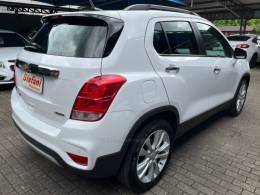 CHEVROLET - TRACKER - 2017/2018 - Branca - R$ 92.000,00