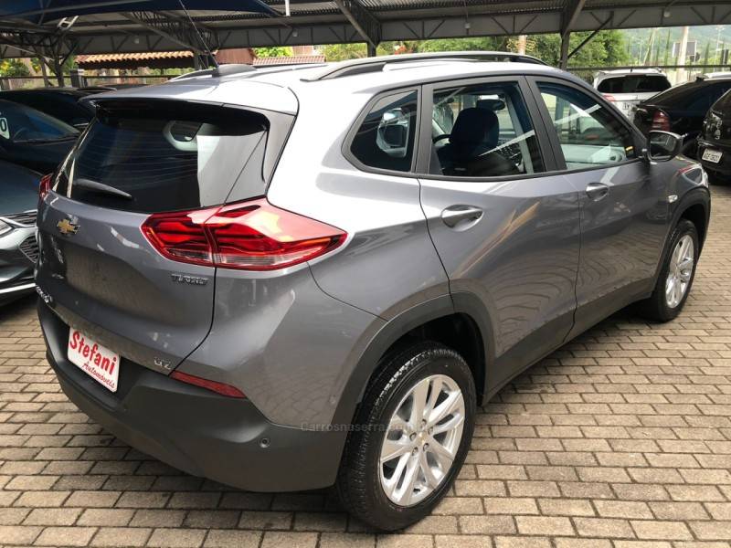 CHEVROLET - TRACKER - 2021/2022 - Cinza - R$ 98.900,00