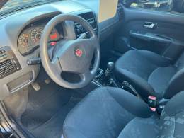 FIAT - SIENA - 2010/2011 - Preta - R$ 32.900,00