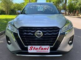 NISSAN - KICKS - 2021/2022 - Prata - R$ 101.000,00