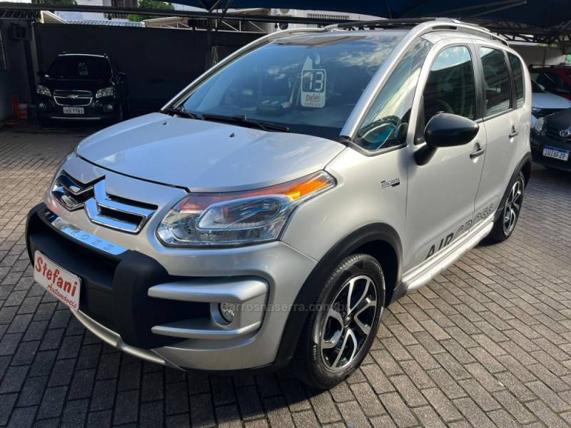 CITROËN - C3 AIRCROSS - 2013/2013 - Prata - R$ 38.900,00