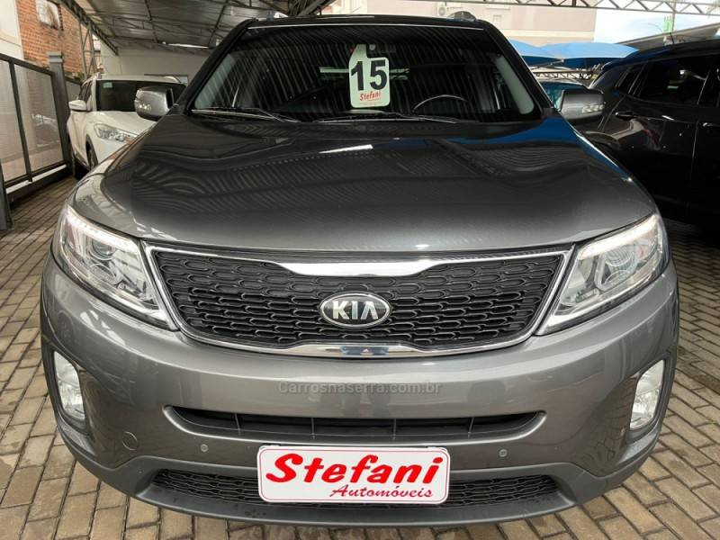 KIA MOTORS - SORENTO - 2014/2015 - Cinza - R$ 78.900,00
