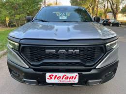 RAM - RAMPAGE - 2024/2024 - Prata - R$ 199.900,00
