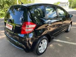 HONDA - FIT - 2013/2014 - Preta - R$ 55.900,00