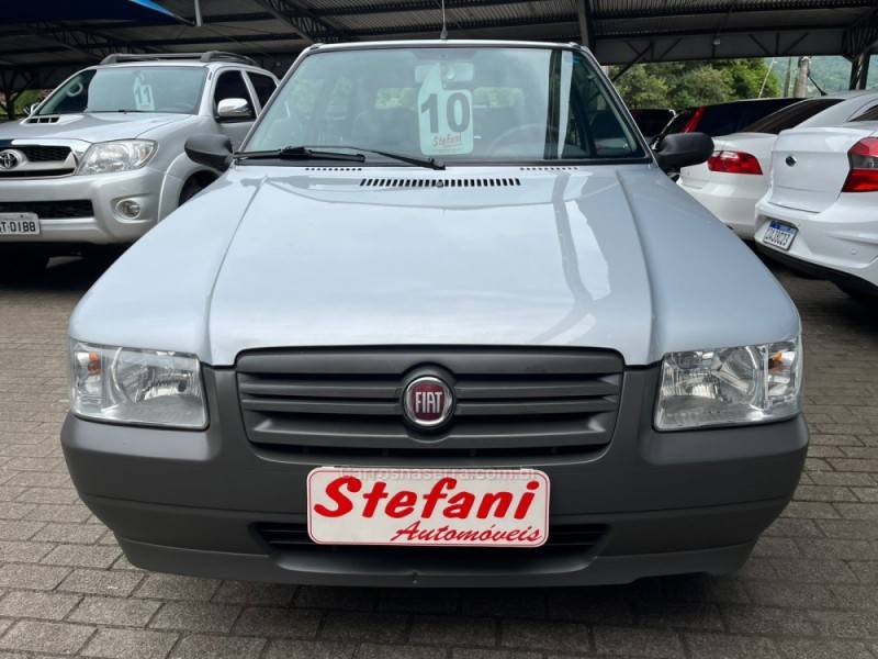 FIAT - UNO - 2009/2010 - Prata - R$ 24.900,00