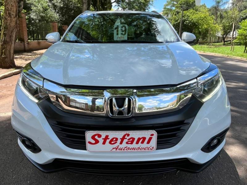 HONDA - HR-V - 2018/2019 - Branca - R$ 109.900,00