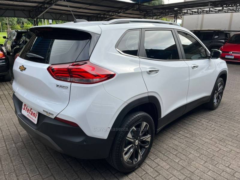 CHEVROLET - TRACKER - 2023/2024 - Branca - R$ 139.000,00