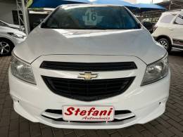 CHEVROLET - ONIX - 2016/2016 - Branca - R$ 46.900,00