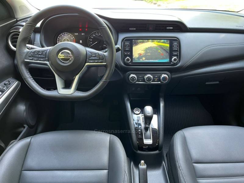 NISSAN - KICKS - 2021/2022 - Prata - R$ 101.000,00