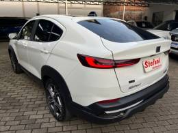 FIAT - FASTBACK - 2023/2024 - Branca - R$ 124.900,00