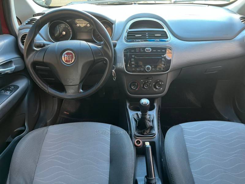 FIAT - PUNTO - 2012/2013 - Vermelha - R$ 41.900,00