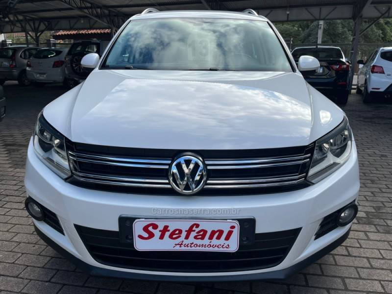 VOLKSWAGEN - TIGUAN - 2013/2013 - Branca - R$ 68.900,00