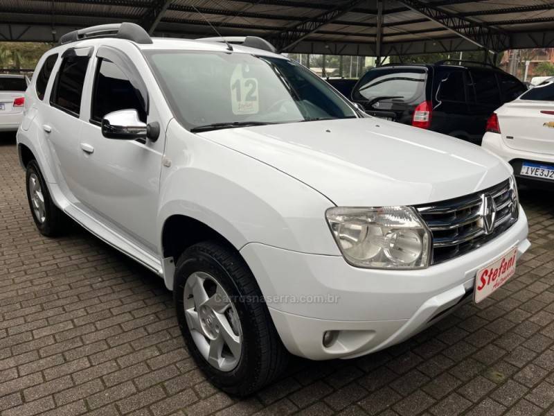 RENAULT - DUSTER - 2011/2012 - Branca - R$ 44.900,00