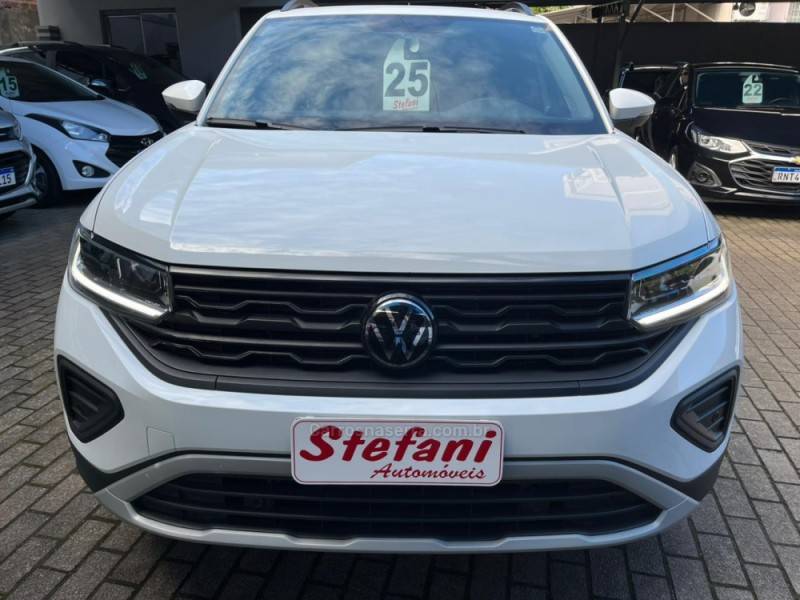 VOLKSWAGEN - T-CROSS - 2024/2025 - Branca - R$ 134.900,00