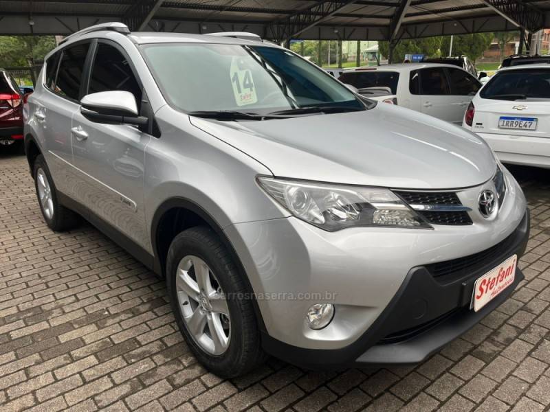 TOYOTA - RAV4 - 2014/2014 - Prata - R$ 86.900,00