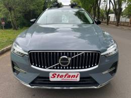 VOLVO - XC60 - 2022/2023 - Cinza - R$ 299.000,00