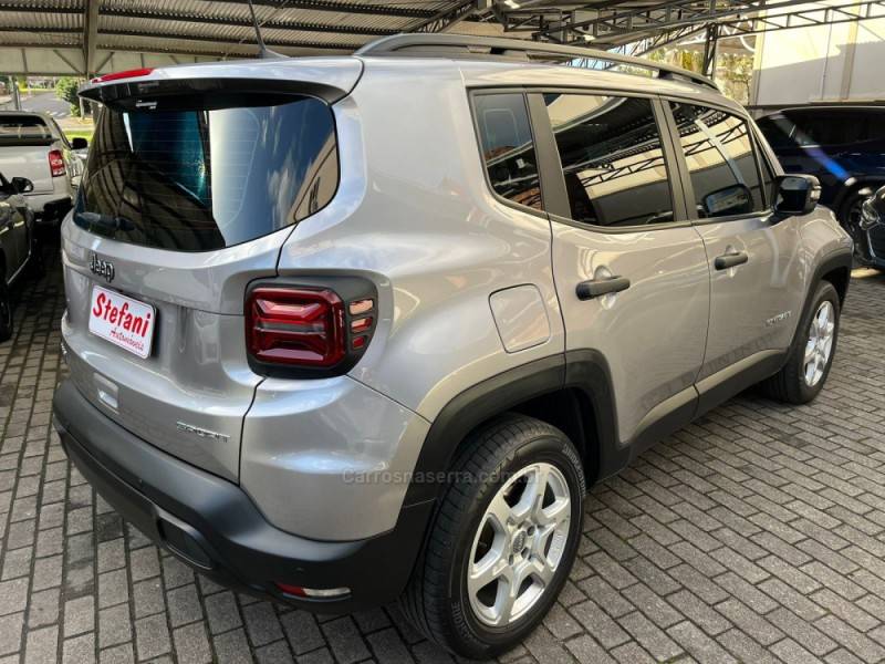 JEEP - RENEGADE - 2023/2023 - Cinza - R$ 109.900,00