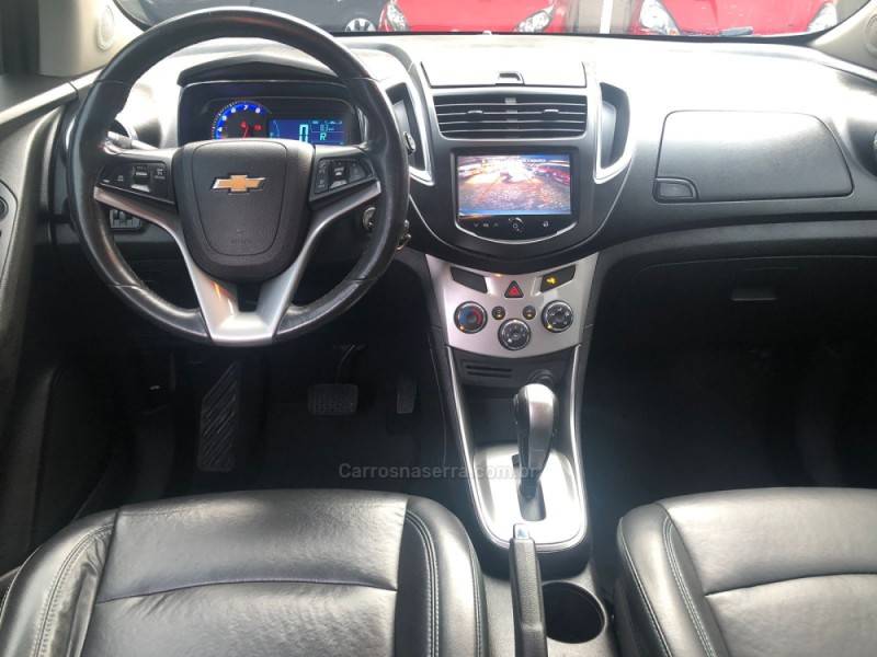 CHEVROLET - TRACKER - 2013/2014 - Cinza - R$ 70.900,00