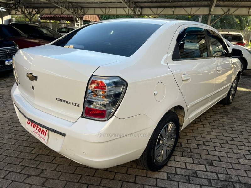 CHEVROLET - COBALT - 2014/2015 - Branca - R$ 47.900,00