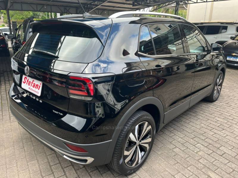 VOLKSWAGEN - T-CROSS - 2021/2021 - Preta - R$ 112.900,00