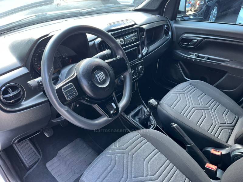 FIAT - STRADA - 2023/2023 - Branca - R$ 88.000,00