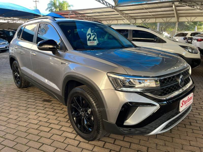 VOLKSWAGEN - TAOS - 2021/2022 - Prata - R$ 129.900,00