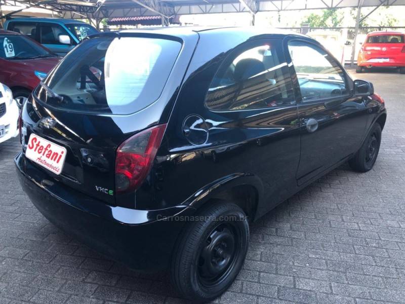 CHEVROLET - CELTA - 2012/2012 - Preta - R$ 24.900,00