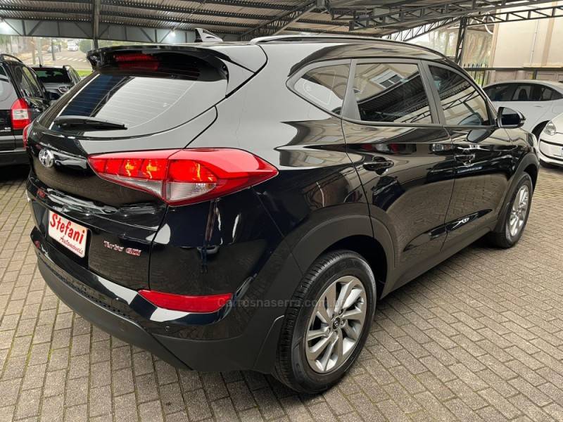 HYUNDAI - TUCSON - 2020/2021 - Preta - R$ 129.900,00