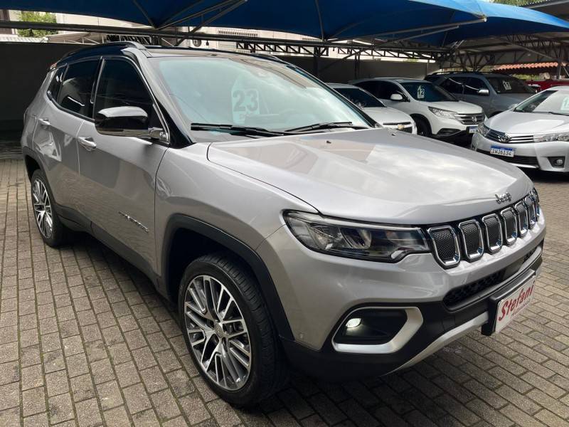 JEEP - COMPASS - 2022/2023 - Prata - R$ 189.900,00