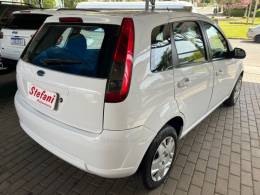 FORD - FIESTA - 2014/2014 - Branca - R$ 36.900,00