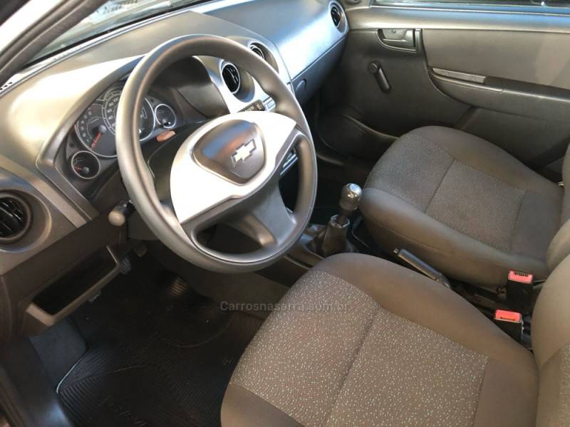 CHEVROLET - CELTA - 2012/2012 - Preta - R$ 24.900,00