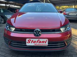 VOLKSWAGEN - POLO - 2022/2023 - Vermelha - R$ 103.000,00