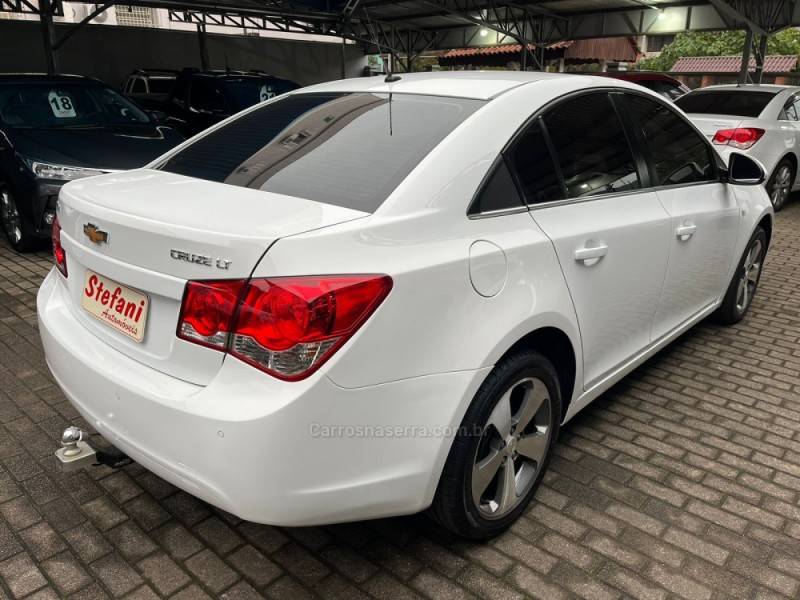 CHEVROLET - CRUZE - 2013/2014 - Branca - R$ 59.900,00