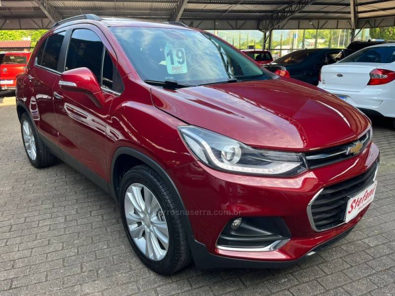 CHEVROLET - TRACKER - 2019/2019 - Vinho - R$ 97.900,00