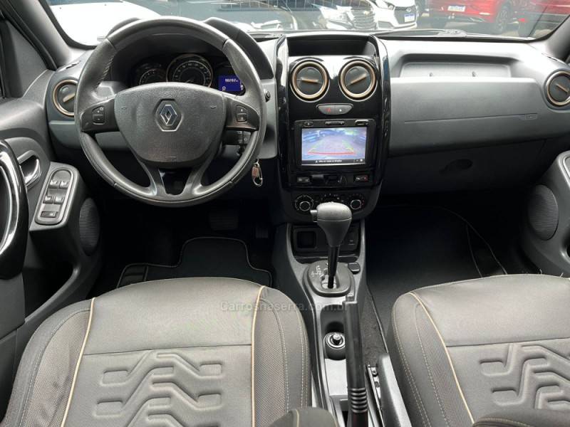 RENAULT - DUSTER - 2015/2016 - Cinza - R$ 61.900,00