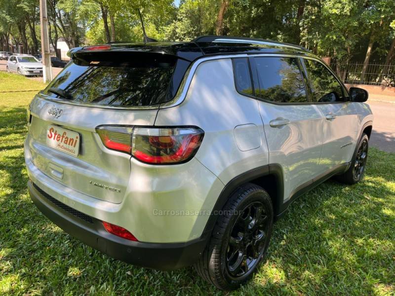 JEEP - COMPASS - 2018/2018 - Prata - R$ 99.000,00