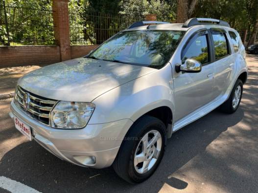 RENAULT DUSTER 2014